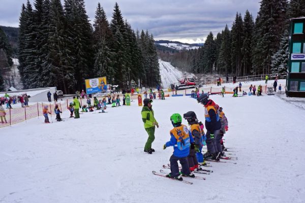 Víkendová lyžařská škola v sobotu a neděli podruhé
